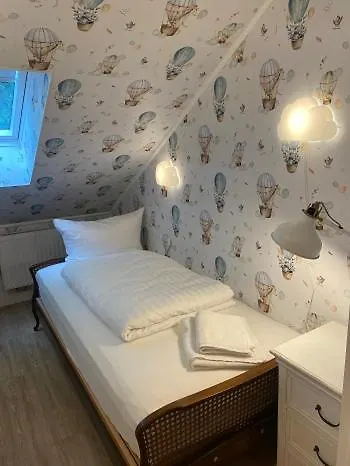 Bola 28 Grosses 4 Sz Parkplatz * Hamburg